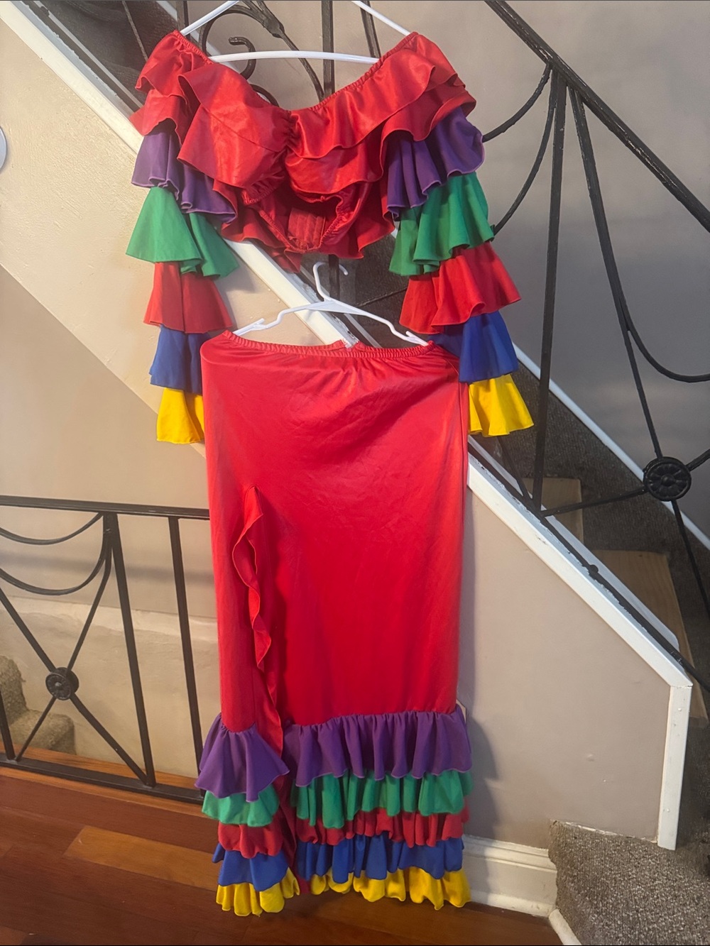 Carmen Miranda type Beautiful Costume